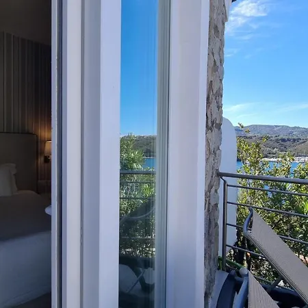 Hotel Plaza Porto Azzurro