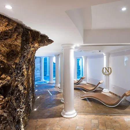 Plaza 4* Porto Azzurro