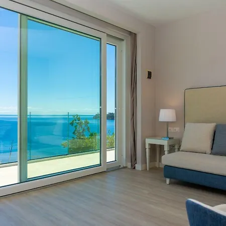 Hotel Plaza Porto Azzurro