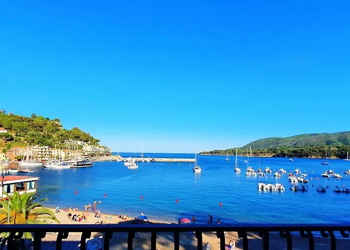 Hotel Plaza Porto Azzurro