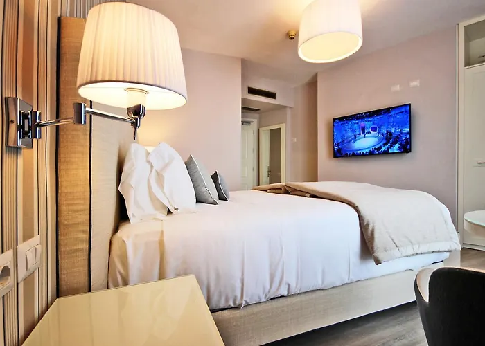 Plaza Hotel Porto Azzurro