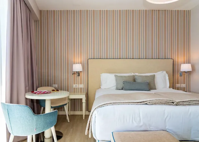 Hotel Plaza Porto Azzurro